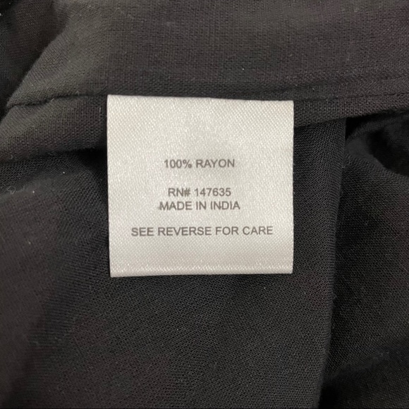 Romeo & Juliet Couture Skirt Size Small NWT - Picture 9 of 12